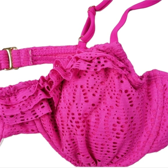 California Waves Crochet Lace Underwire Bikini Top Bright Pink Swim Top - Picture 3 of 6